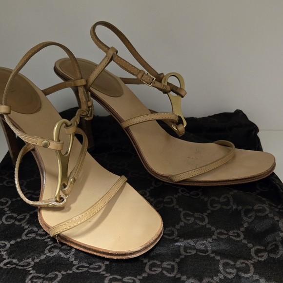 Gucci women heels - Picture 6 of 7